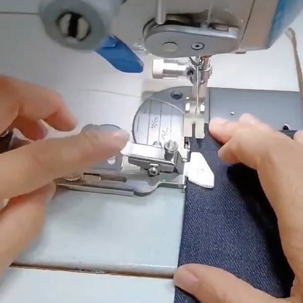 Precision Sewing Machine Foot for Effortless Stitching
