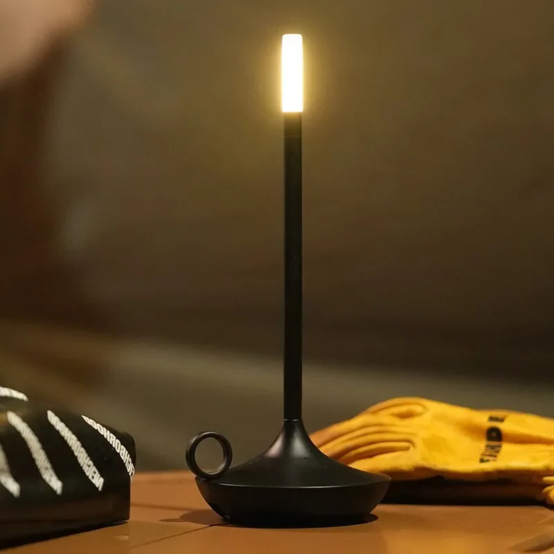 Wireless Dimmable Touch Lamp for Versatile Lighting