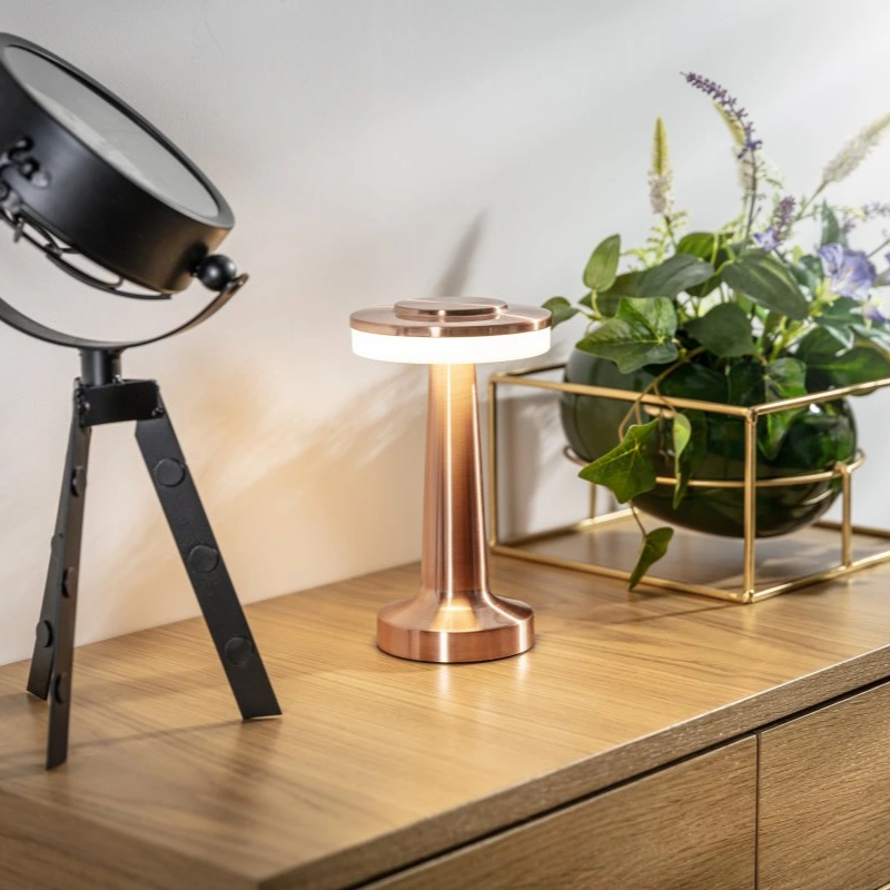 Vintage Style Cordless Table Lamp - Retro Design